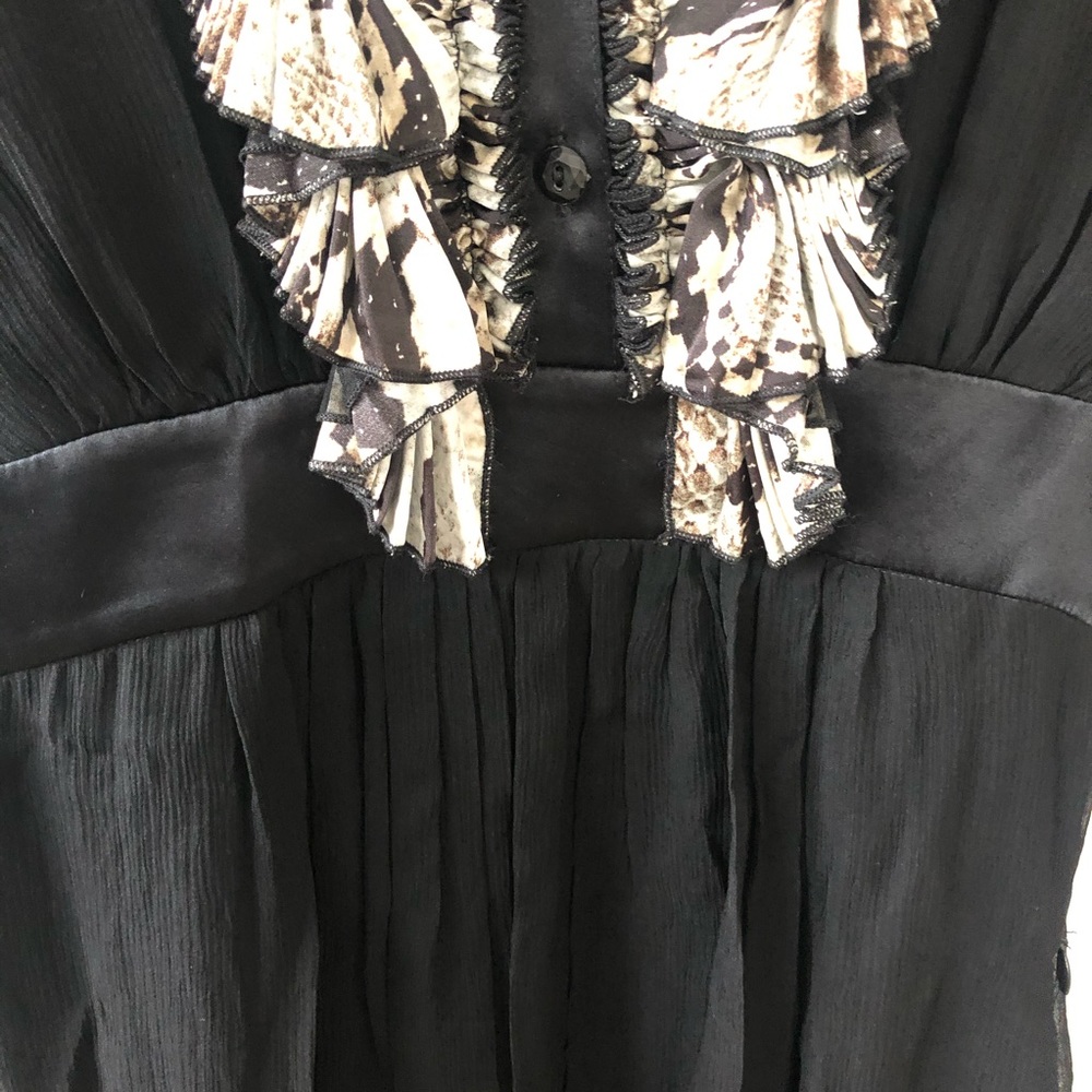 Alberto Makali front ruffles crinkle sheer dress - Picture 5 of 10